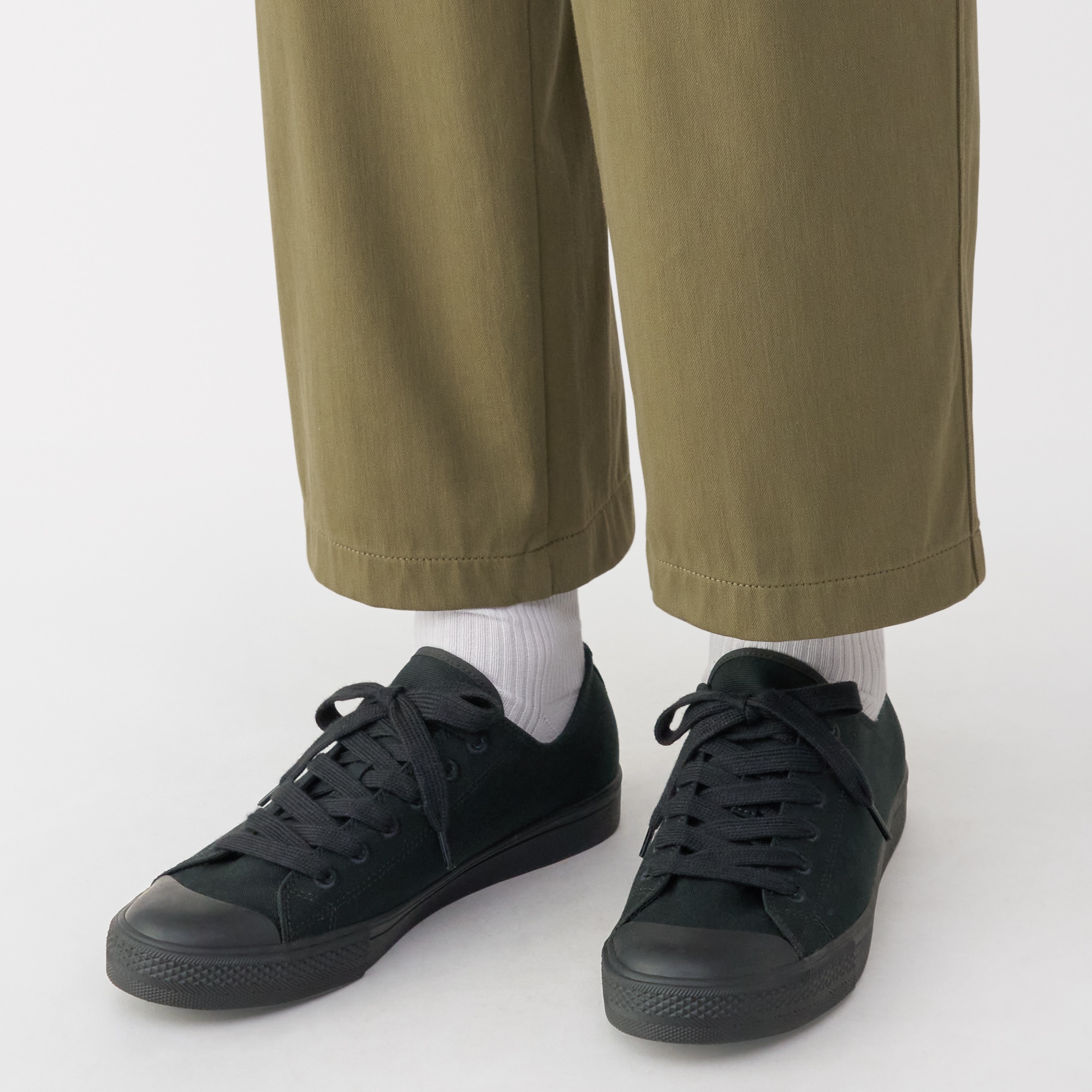 紳士　疲れにくい　撥水スニーカー