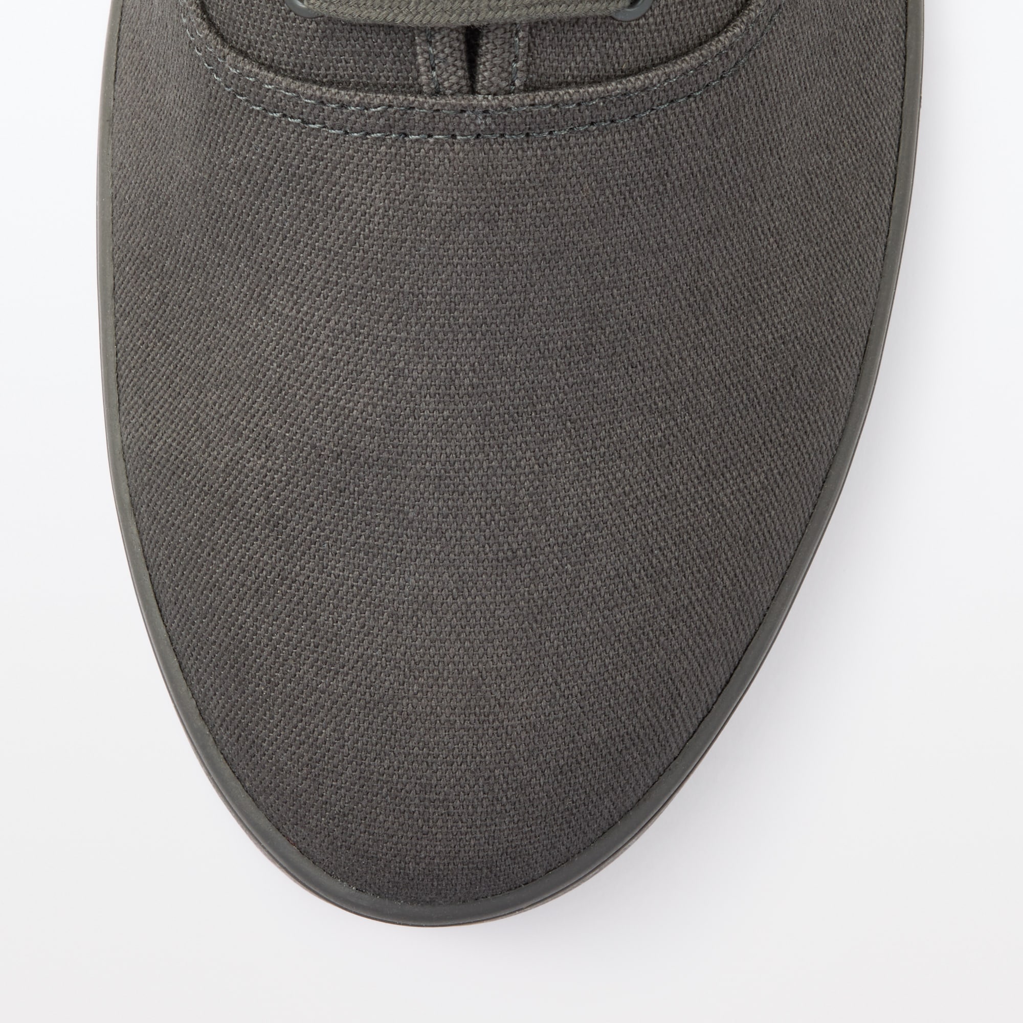 紳士　柔らかい中敷を使用した　撥水キャンバススニーカー