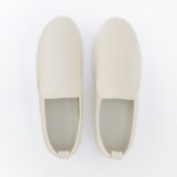 紳士　柔らかい中敷を使用した　撥水スリッポンスニーカー