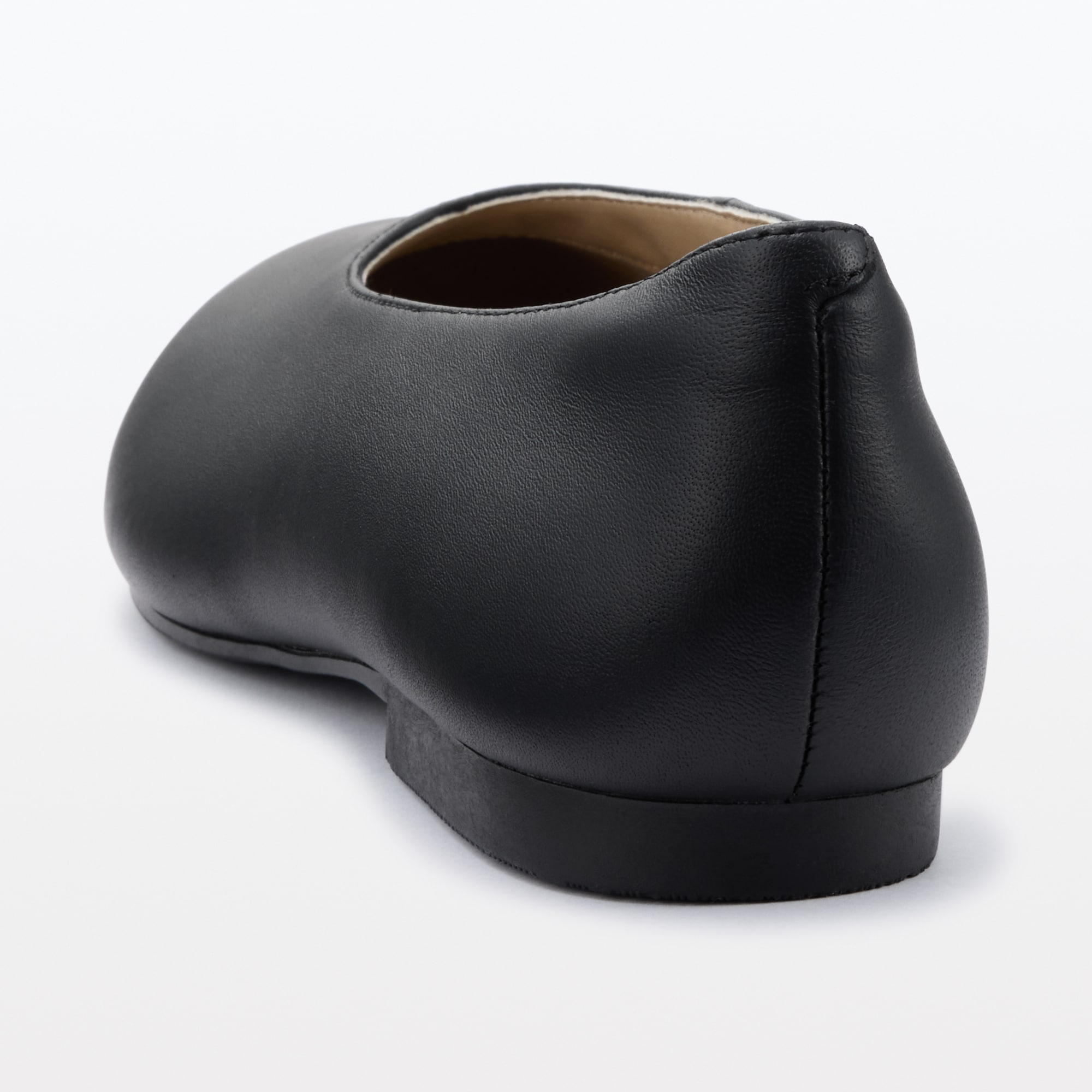 婦人　疲れにくい　レザー深履きシューズ