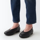 婦人　疲れにくい　レザー深履きシューズ