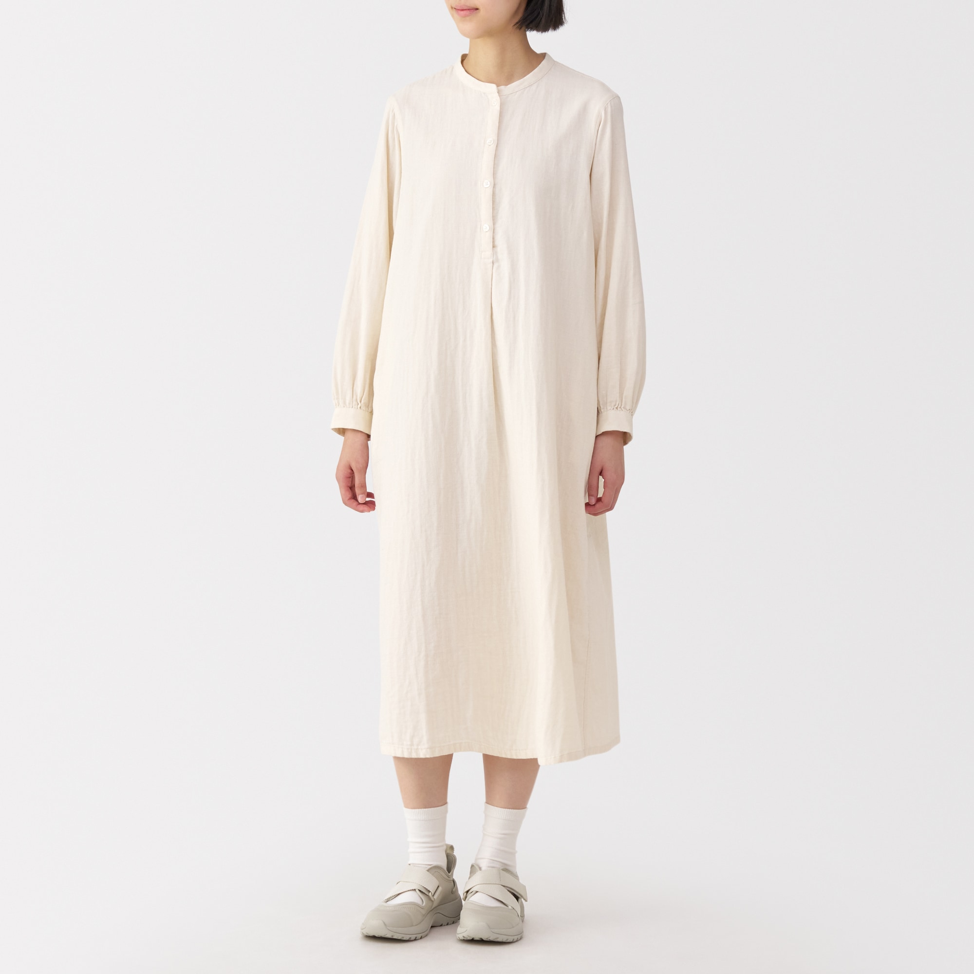 スニーカーサンダル