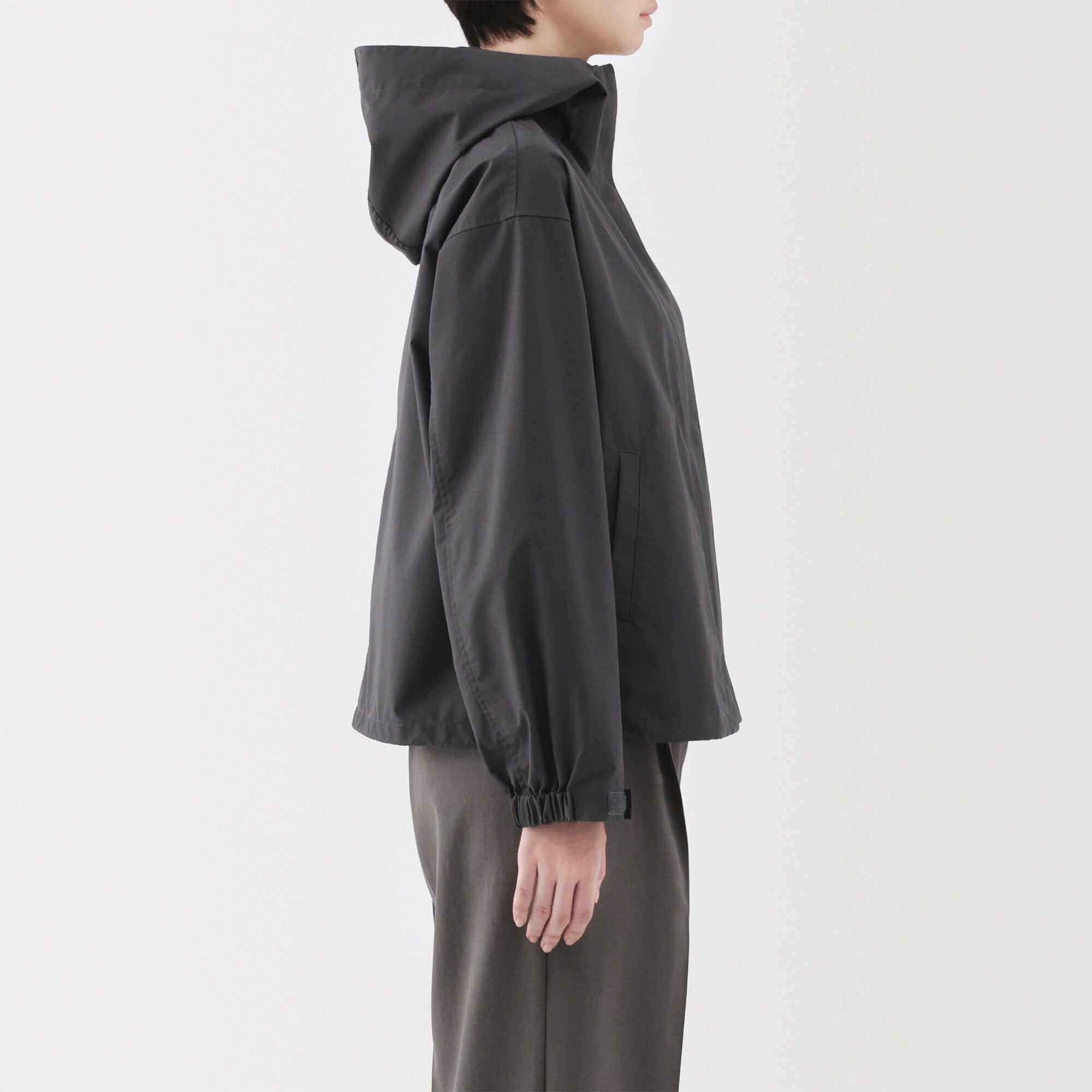 婦人　撥水　フードジャケット