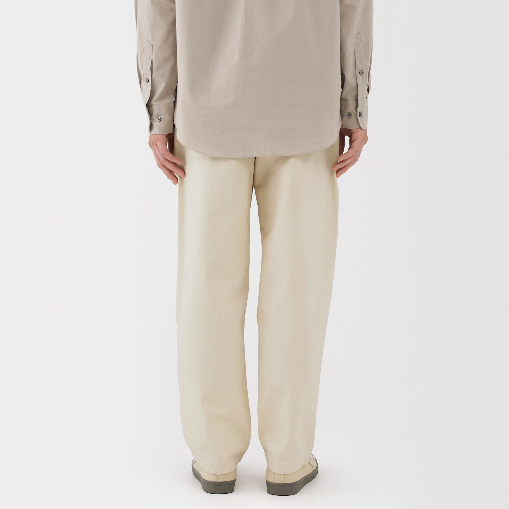 紳士　洗いざらしデニムイージーパンツ　生成