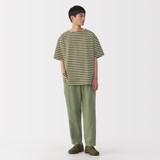 紳士　ヘンプ混ツイルタックストレートパンツ