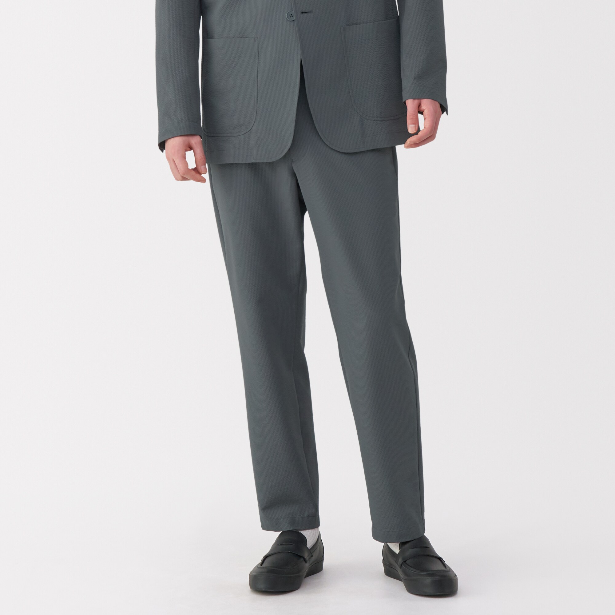 紳士　風を通すストレッチサッカーノータックパンツ