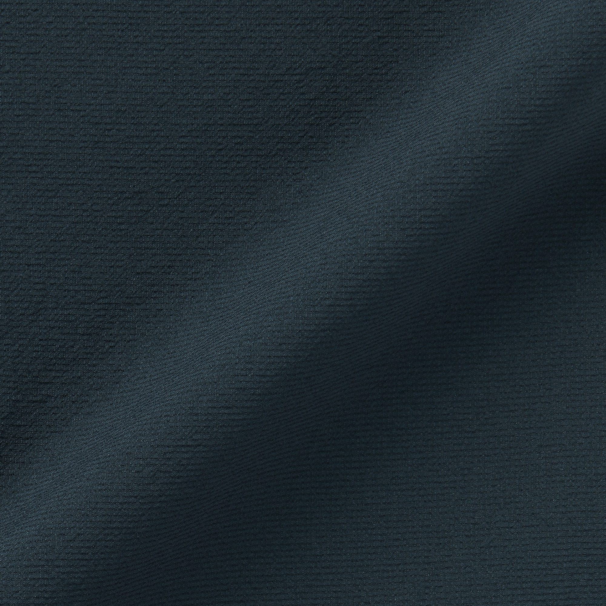 紳士　風を通すタックテーパードパンツ