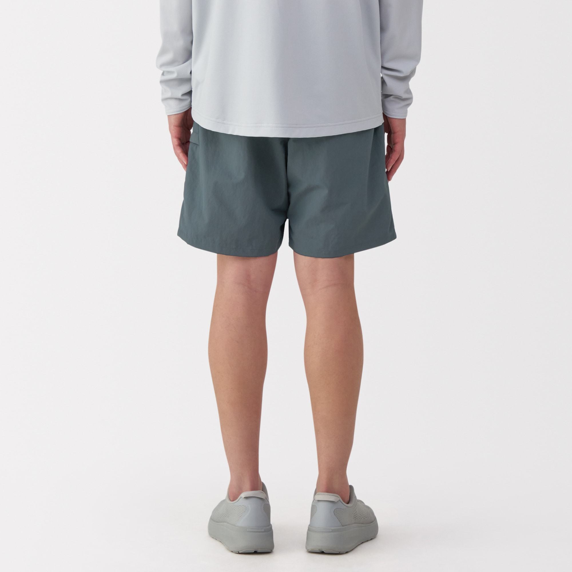 紳士　撥水ナイロンポケッタブルショートパンツ