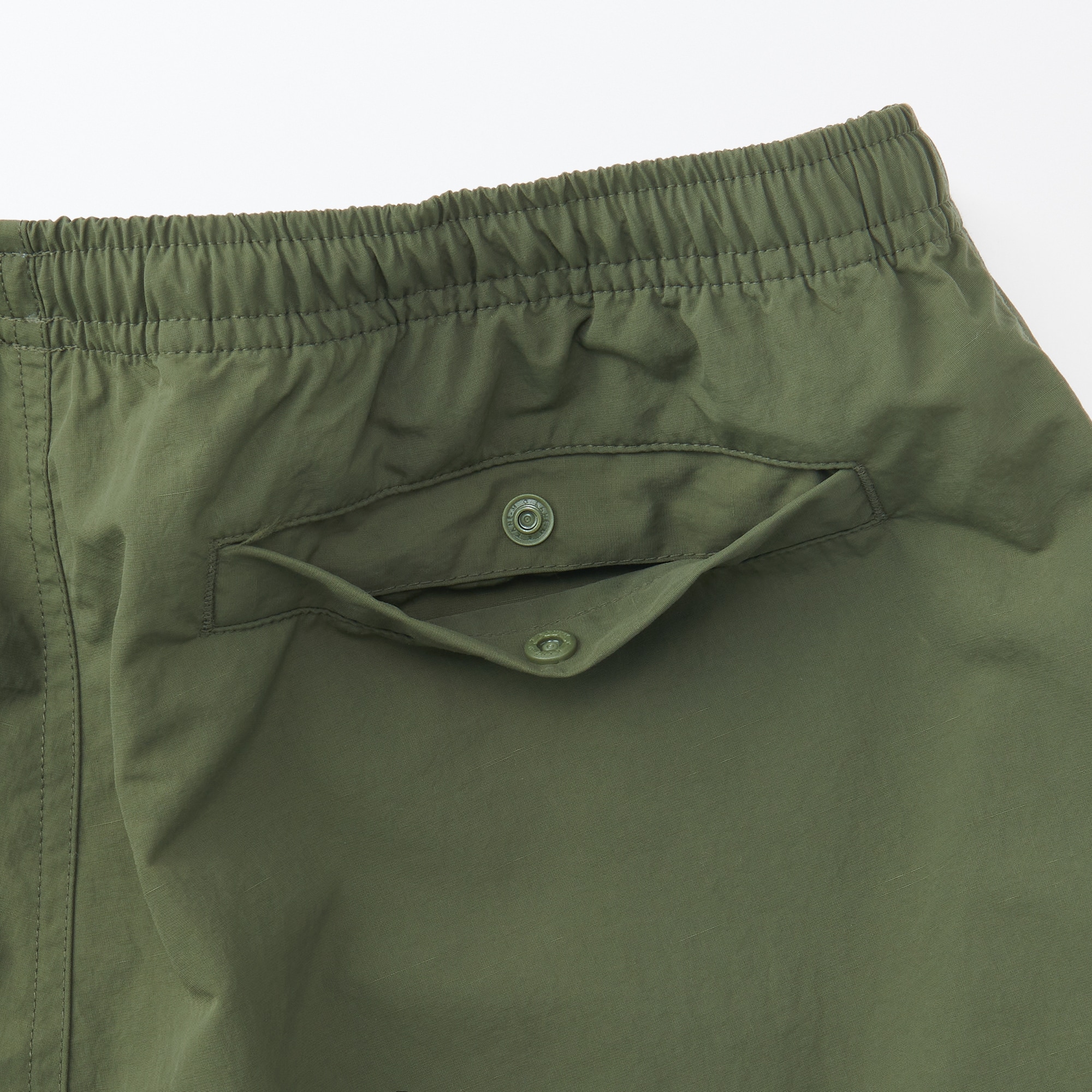 紳士　撥水ナイロンポケッタブルショートパンツ