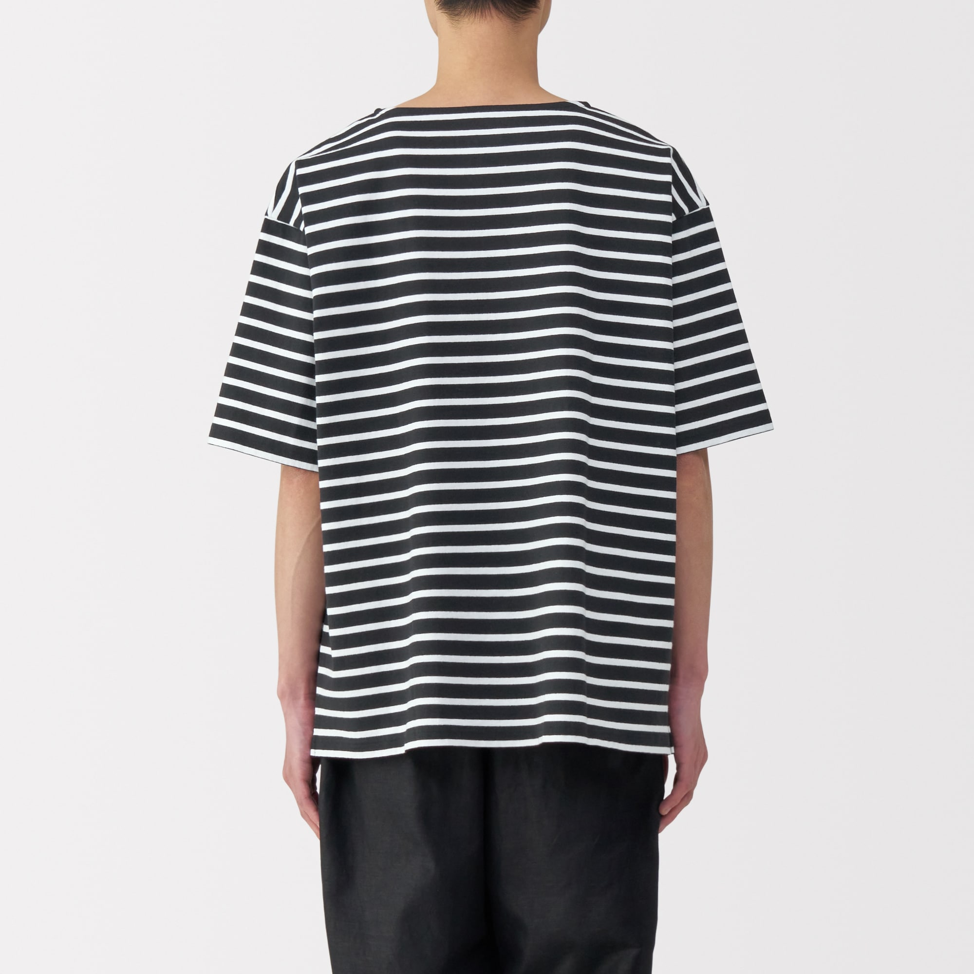 紳士　洗いざらし太番手ボートネック五分袖Ｔシャツ