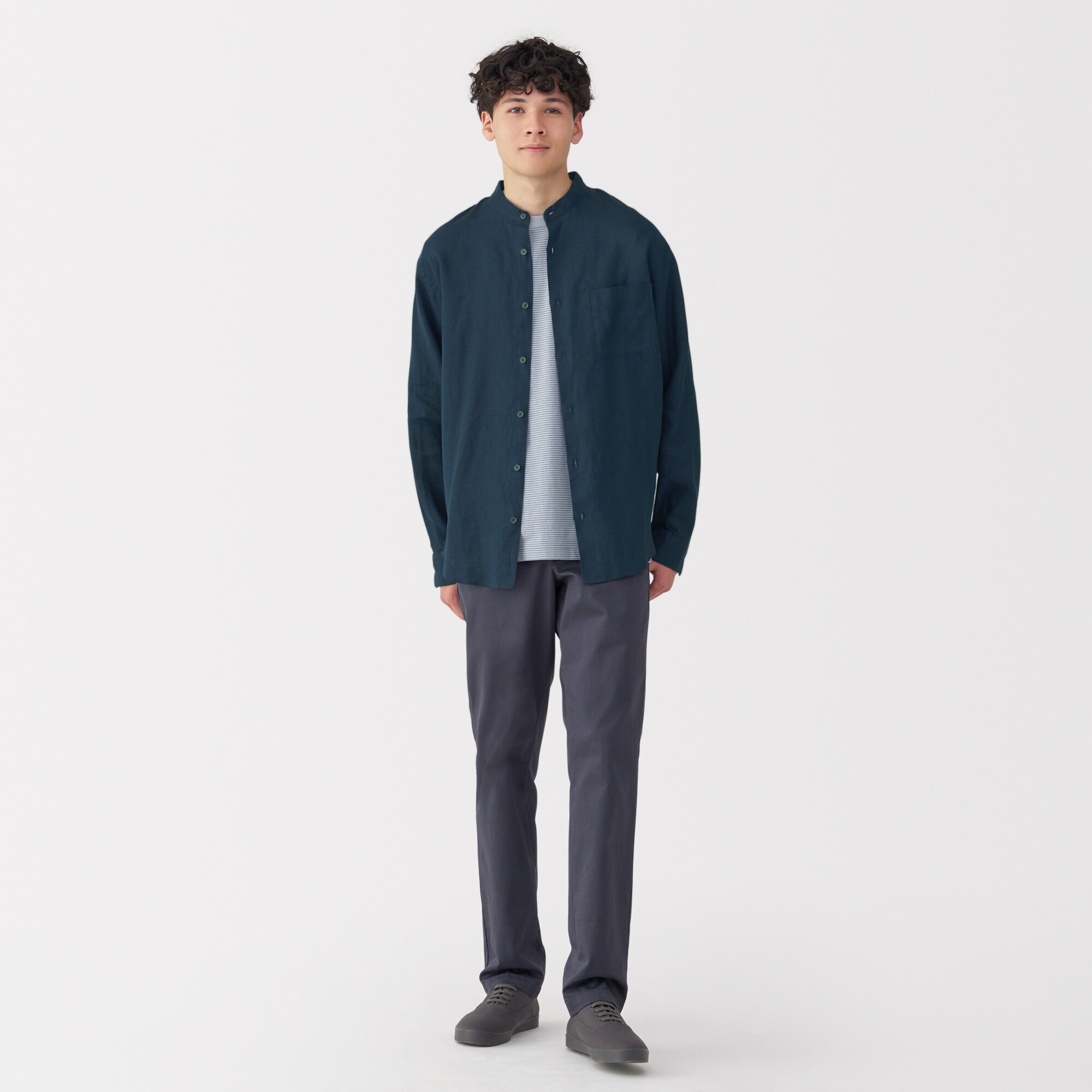 紳士　リネン洗いざらしスタンドカラー長袖シャツ