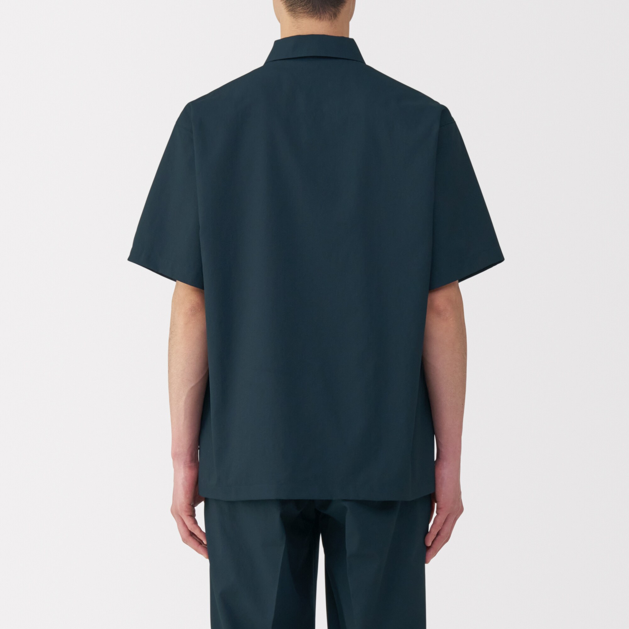 紳士　風を通す半袖布帛ポロシャツ