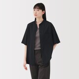 紳士　風を通すスタンドカラー半袖シャツ