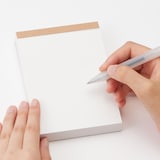 フック穴付きメモパッド　日めくりタイプ