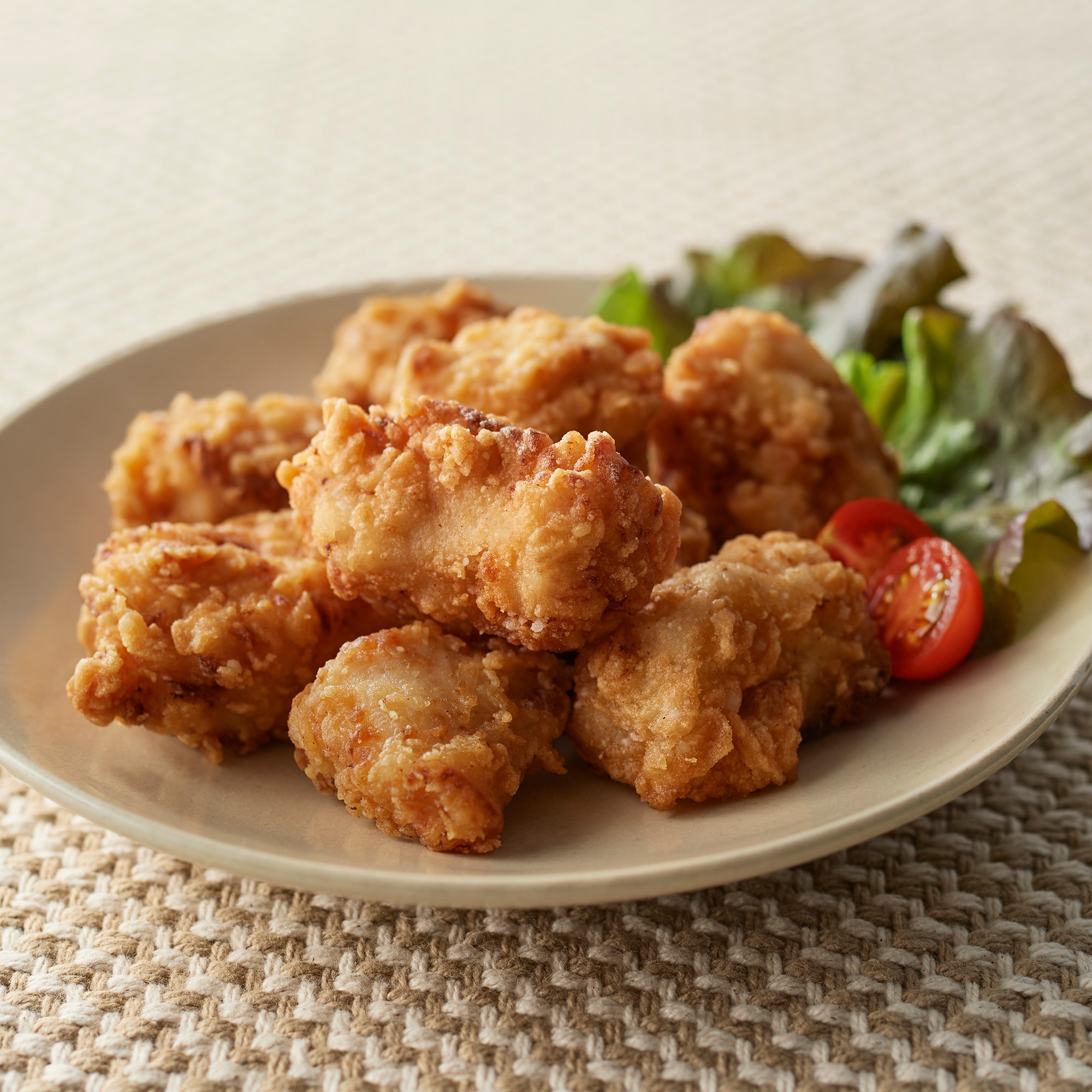 にんにく不使用　国産鶏むね肉の塩こうじからあげ