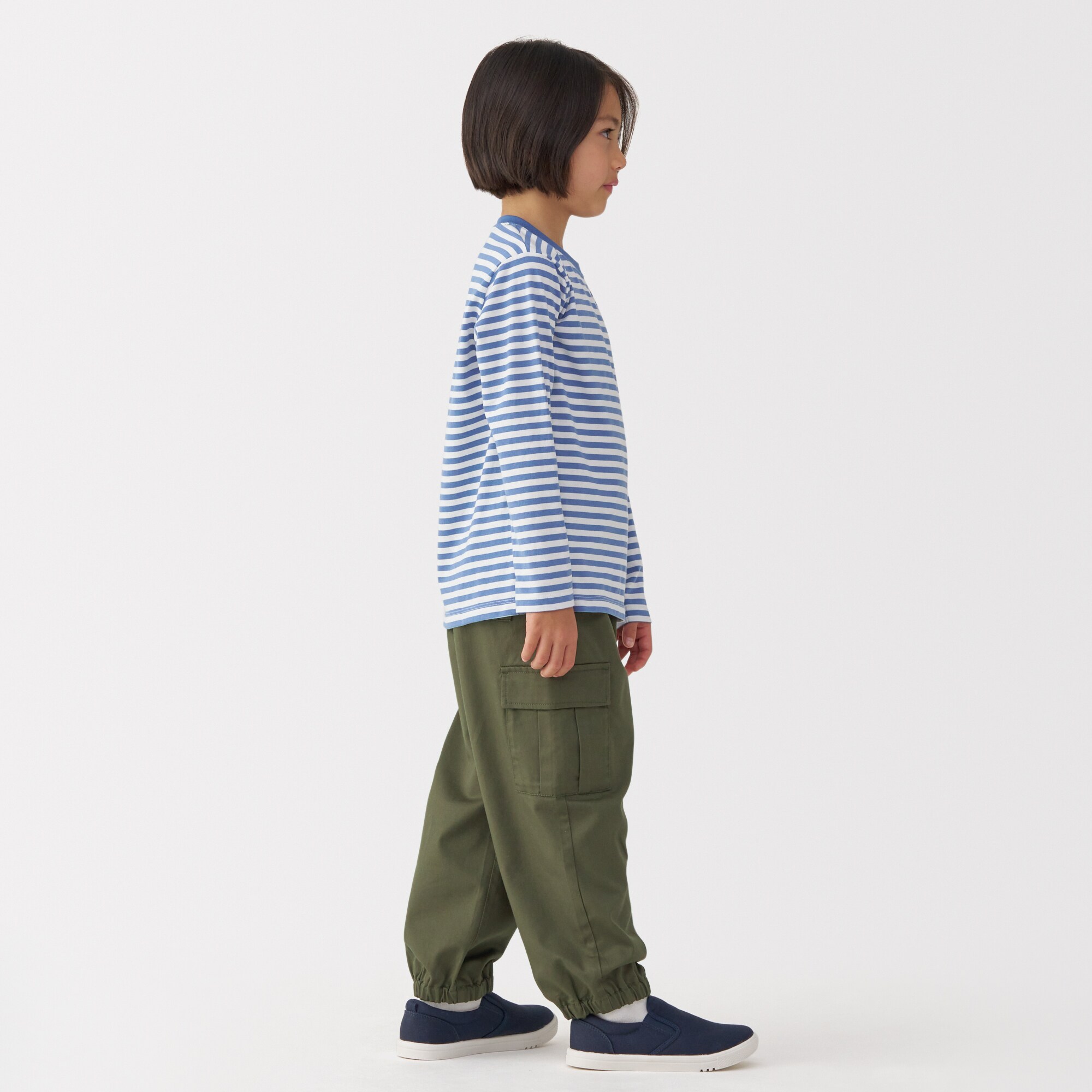 キッズ　洗いざらしチノワイドカーゴパンツ