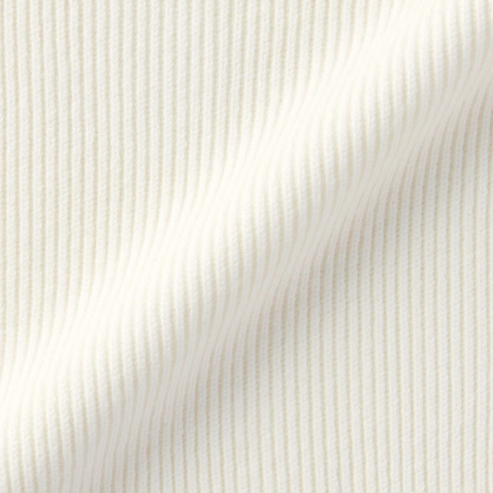 キッズ　洗えるニットＶネックカーディガン