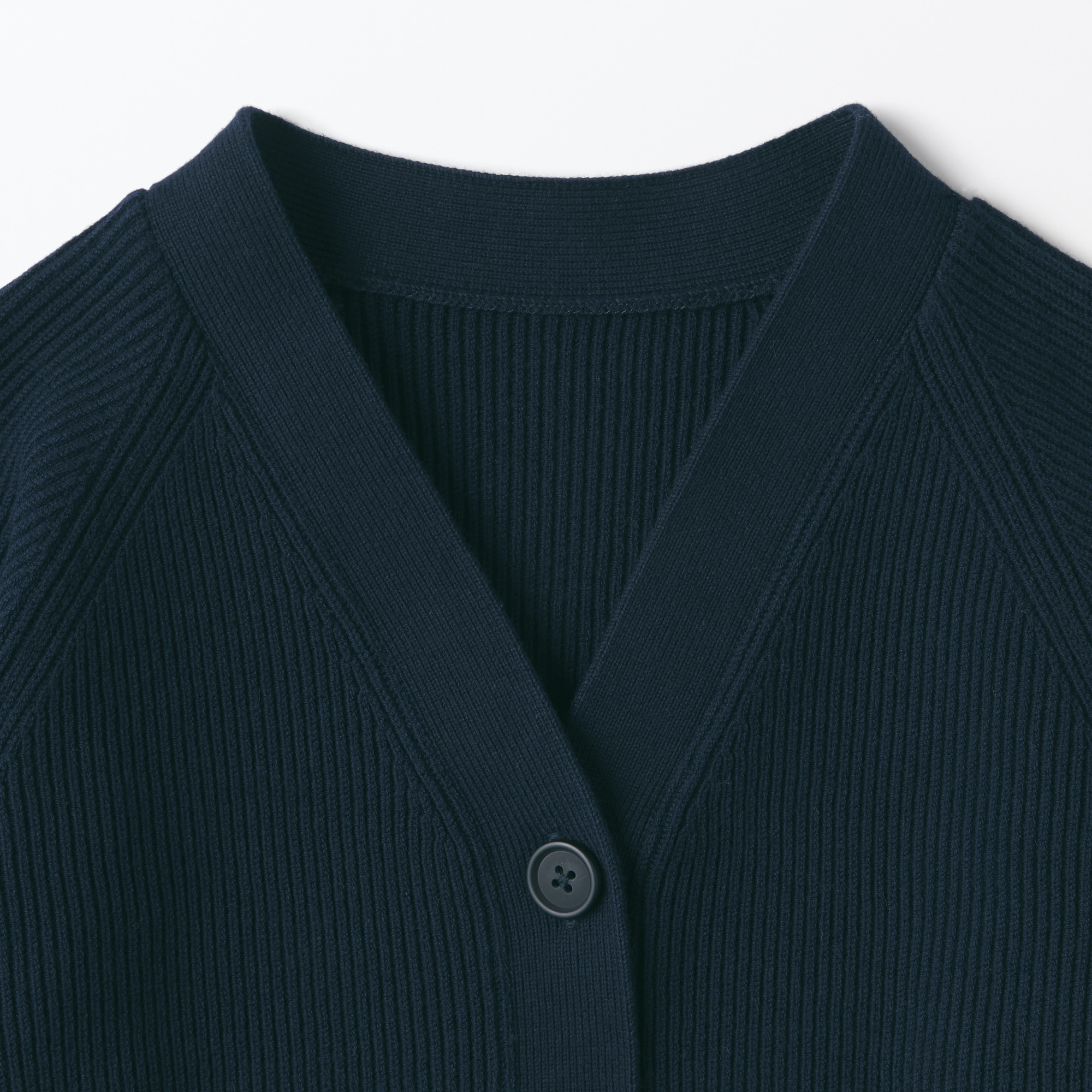 キッズ　洗えるニットＶネックカーディガン