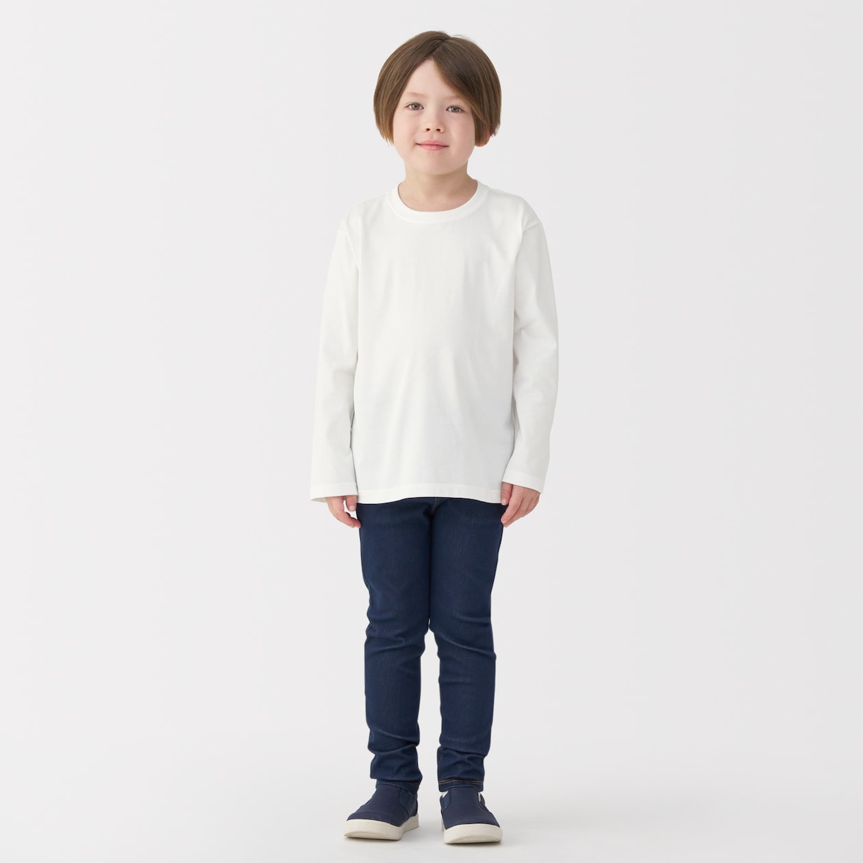 キッズ　天竺編みクルーネック長袖Ｔシャツ　無地