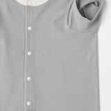 ベビー　脇に縫い目のない鹿の子編み半袖ショートオール