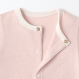 ベビー　脇に縫い目のない鹿の子編み半袖ショートオール