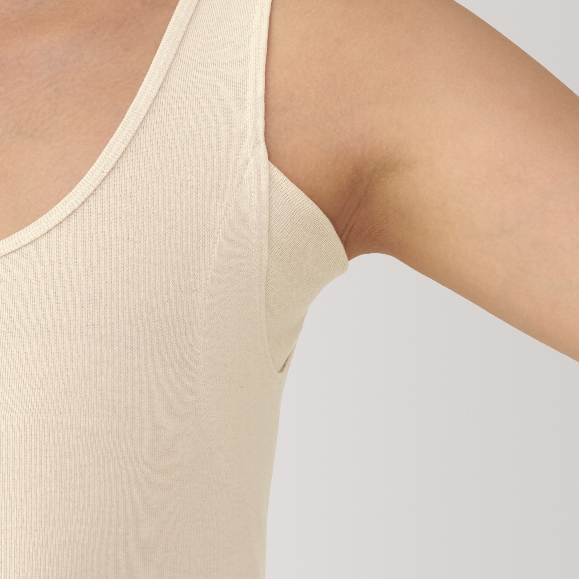 婦人　さらっと綿汗取りパッド付きタンクトップ