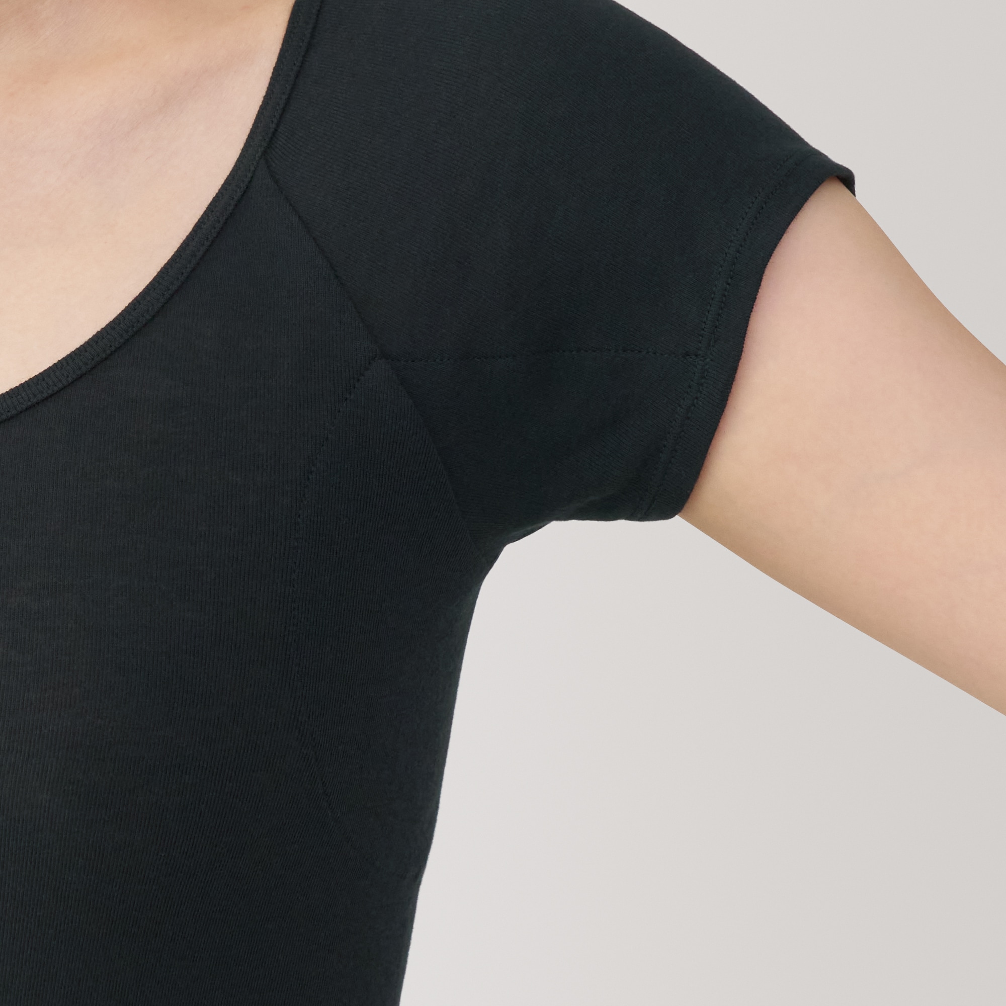 婦人　さらっと綿汗取りパッド付きフレンチスリーブ