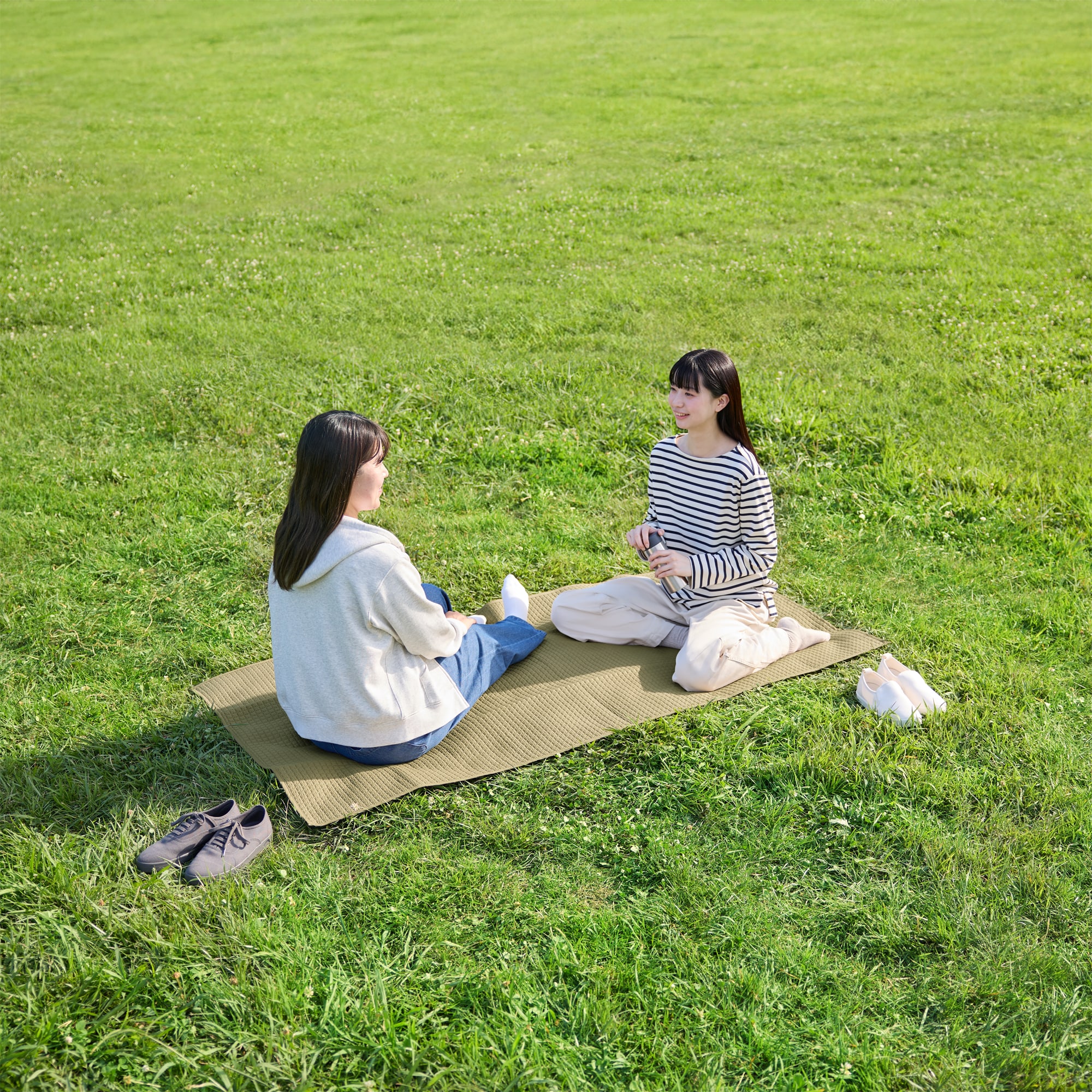 耐水　キルティングレジャーシート・９０×１８０ｃｍ