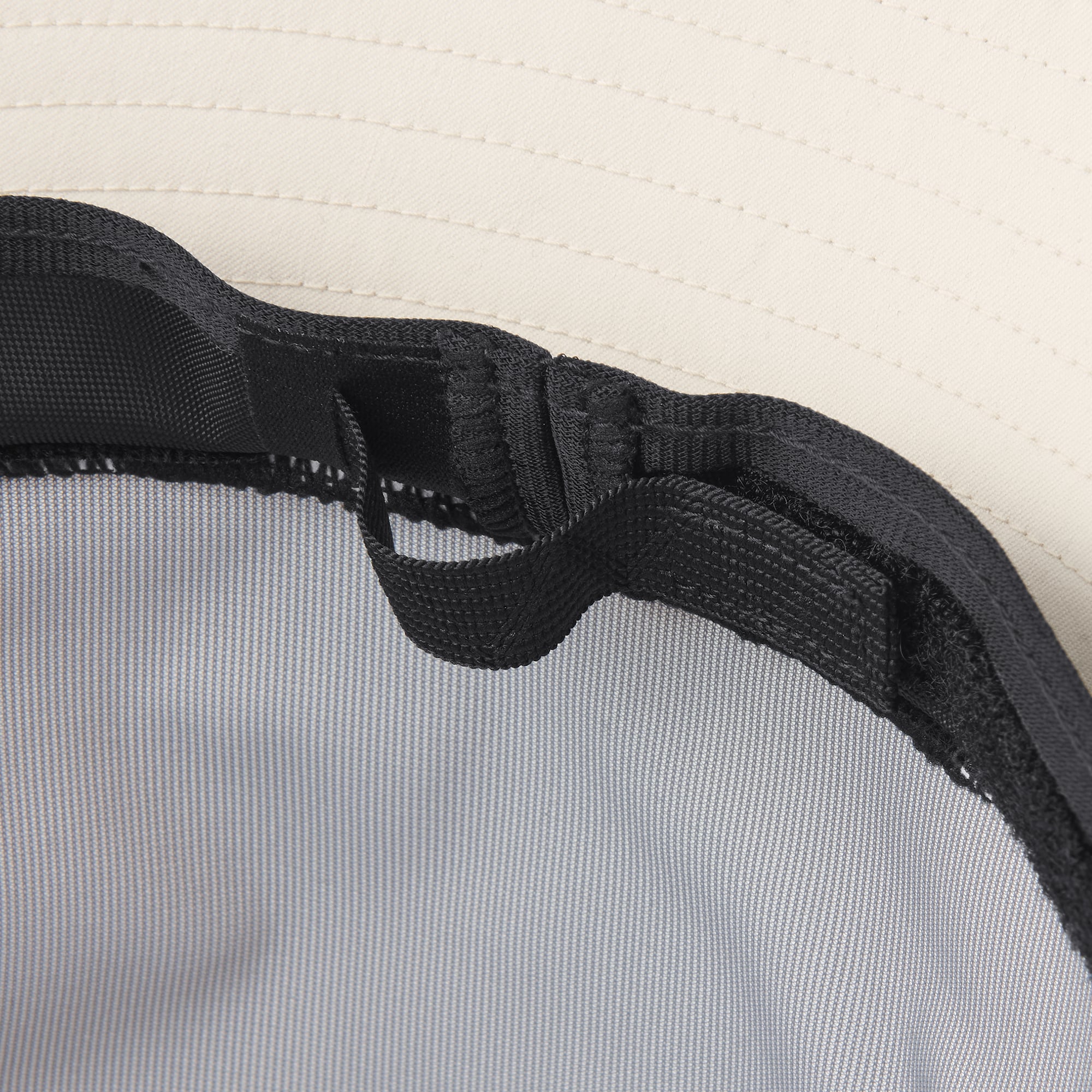 ＵＶカット　透湿撥水　防水テープ使い　バケットハット