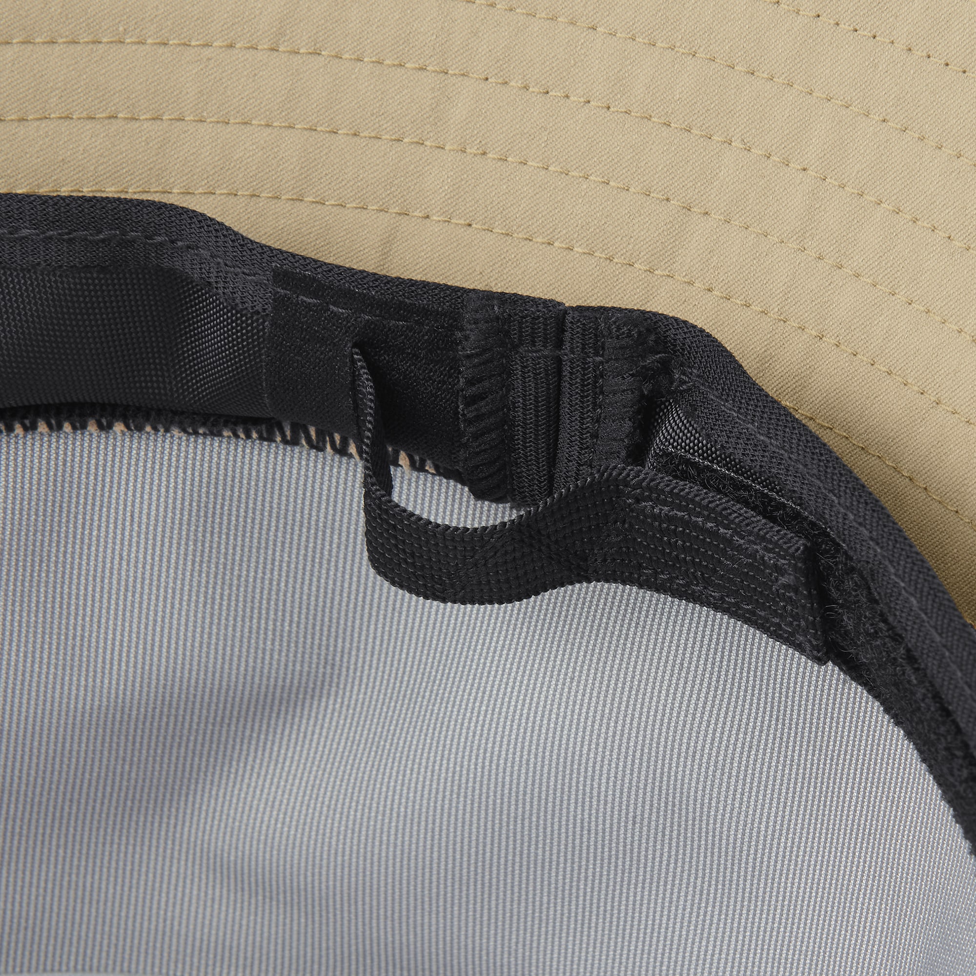 ＵＶカット　透湿撥水　防水テープ使い　バケットハット