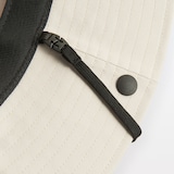 ＵＶカット　透湿撥水　防水テープ使い　サファリハット