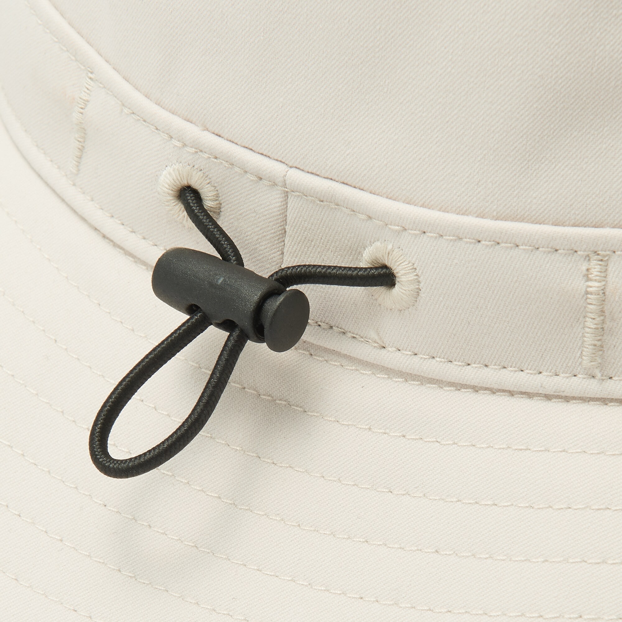 ＵＶカット　透湿撥水　防水テープ使い　サファリハット