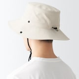 ＵＶカット　透湿撥水　防水テープ使い　サファリハット