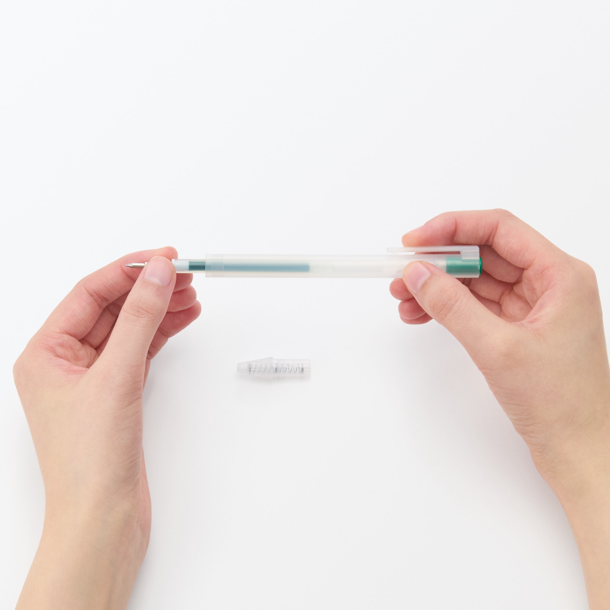 さらさら描けるゲルインキボールペン　ノック式