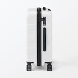 バーを自由に調節できる　ハードキャリーケース（３６Ｌ）