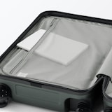 バーを自由に調節できる　ハードキャリーケース（３６Ｌ）