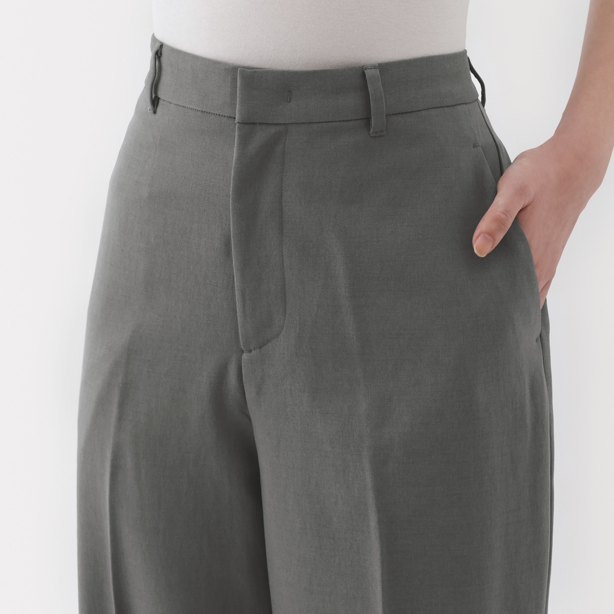 婦人　撥水　テーパードパンツ