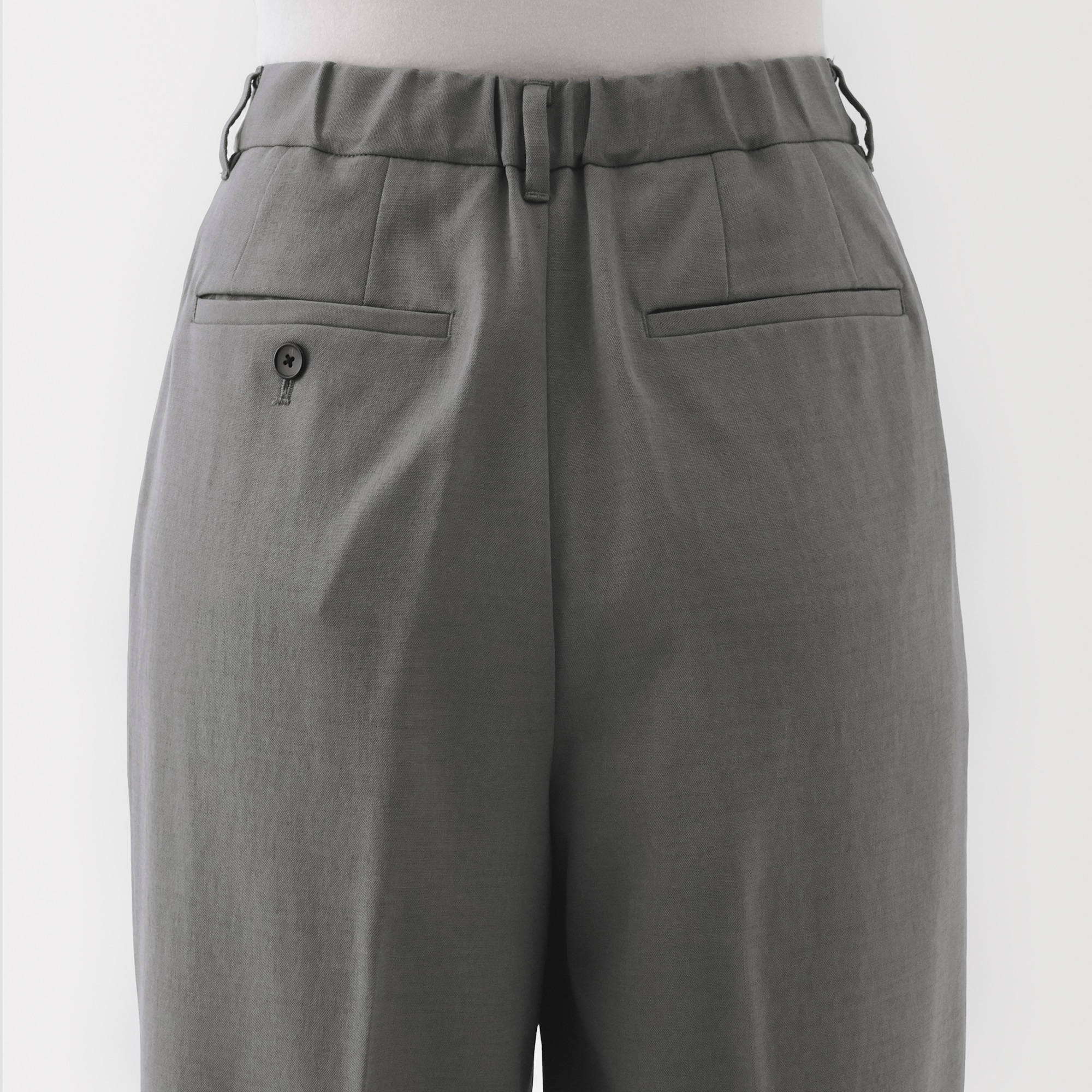 婦人　撥水　テーパードパンツ