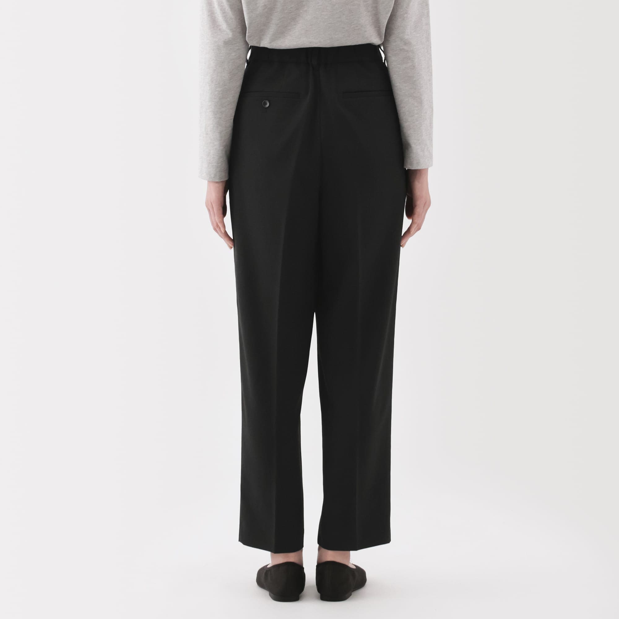 婦人　撥水　テーパードパンツ