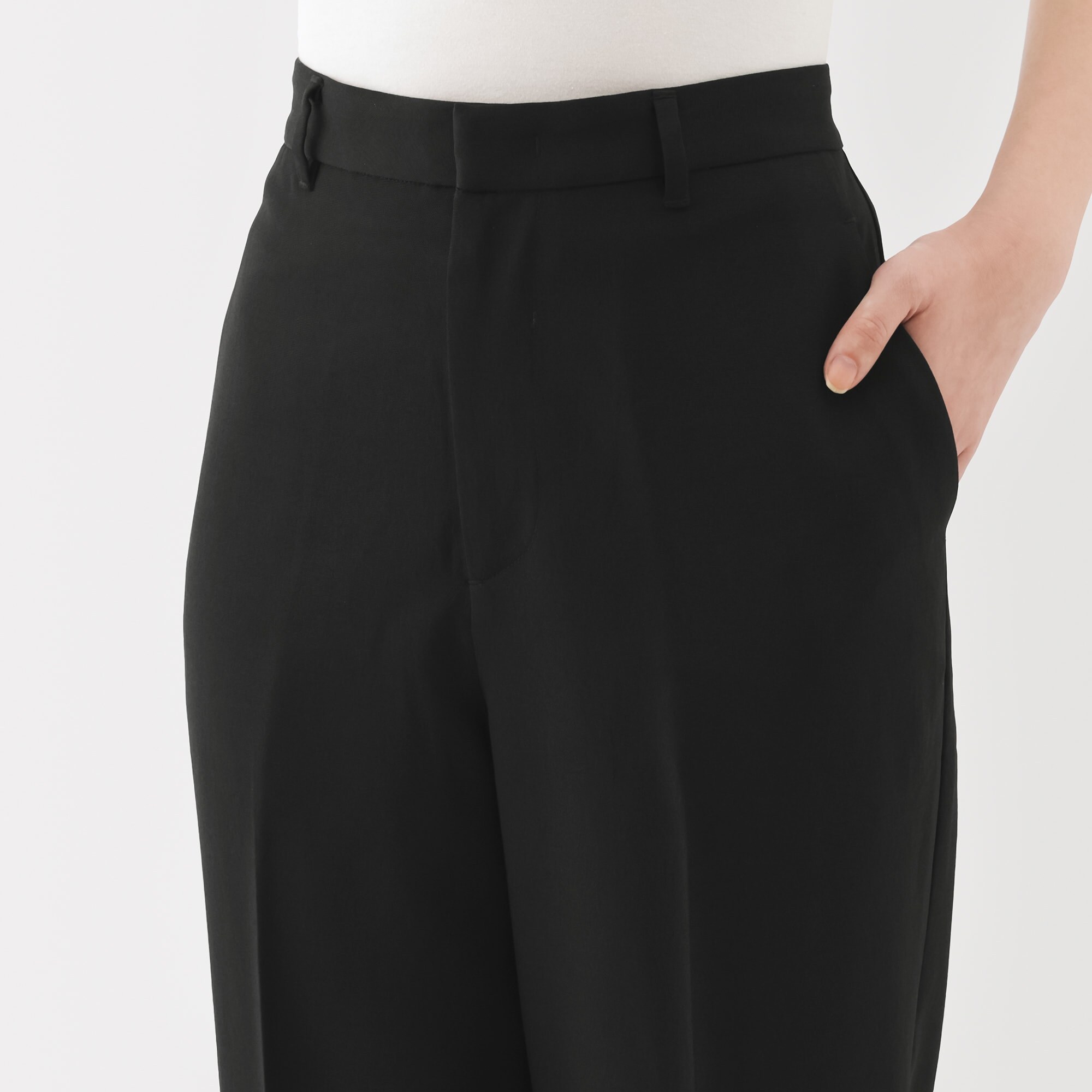 婦人　撥水　テーパードパンツ