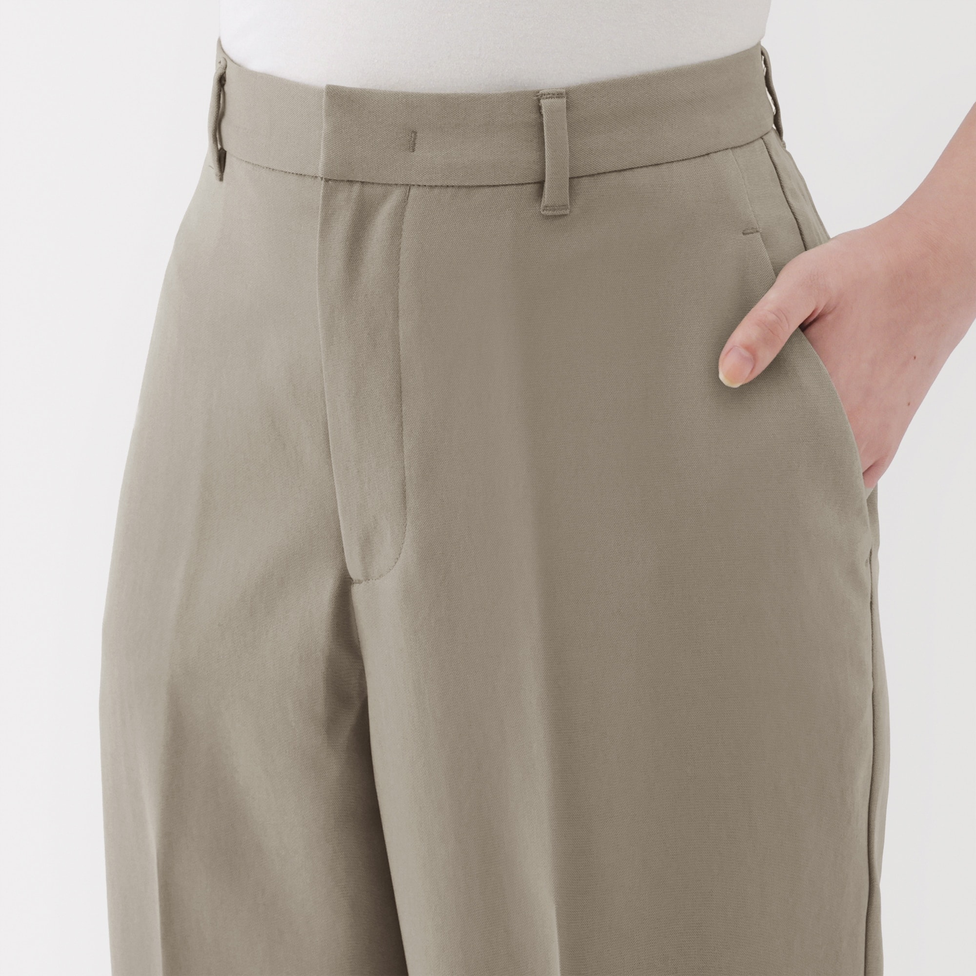 婦人　撥水　テーパードパンツ