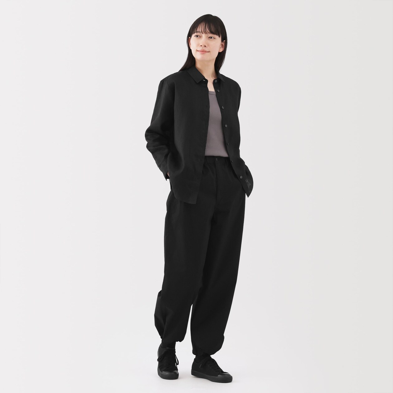 婦人　ユーティリティーイージーワイドパンツ