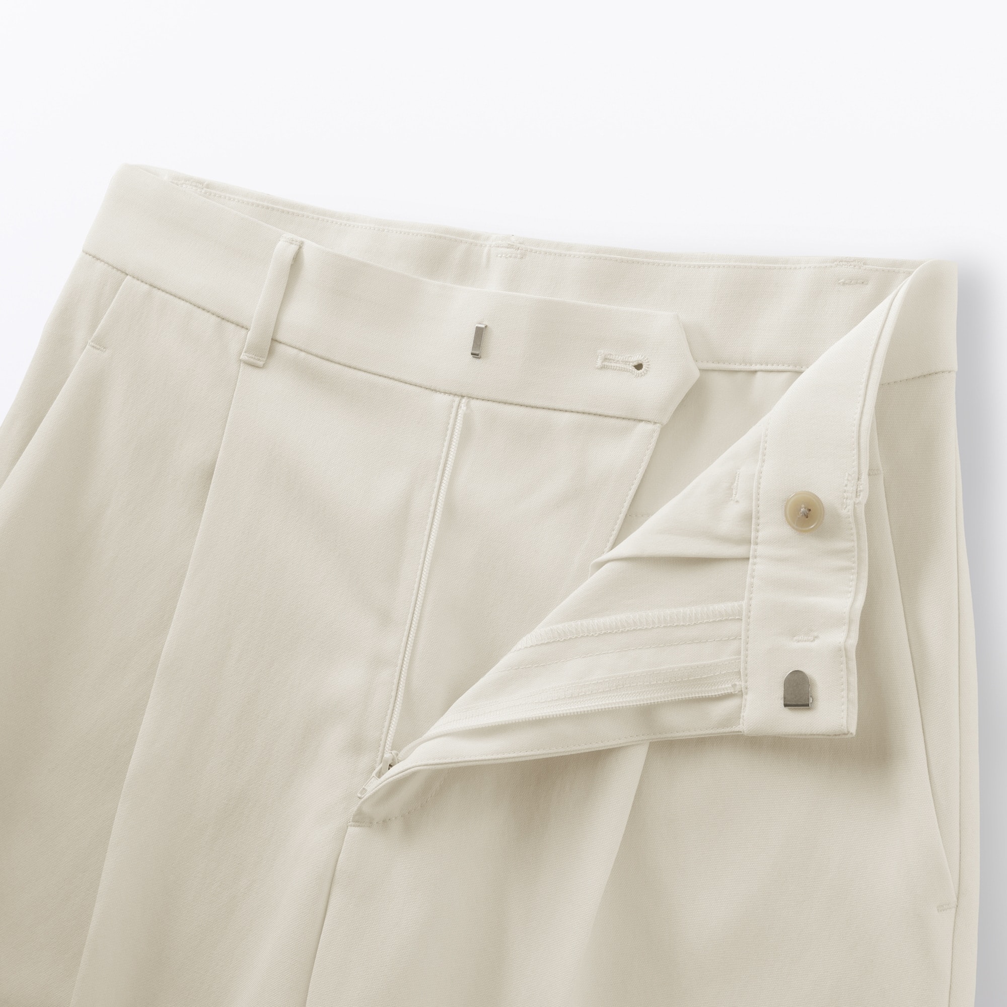 婦人　撥水　タックストレートパンツ