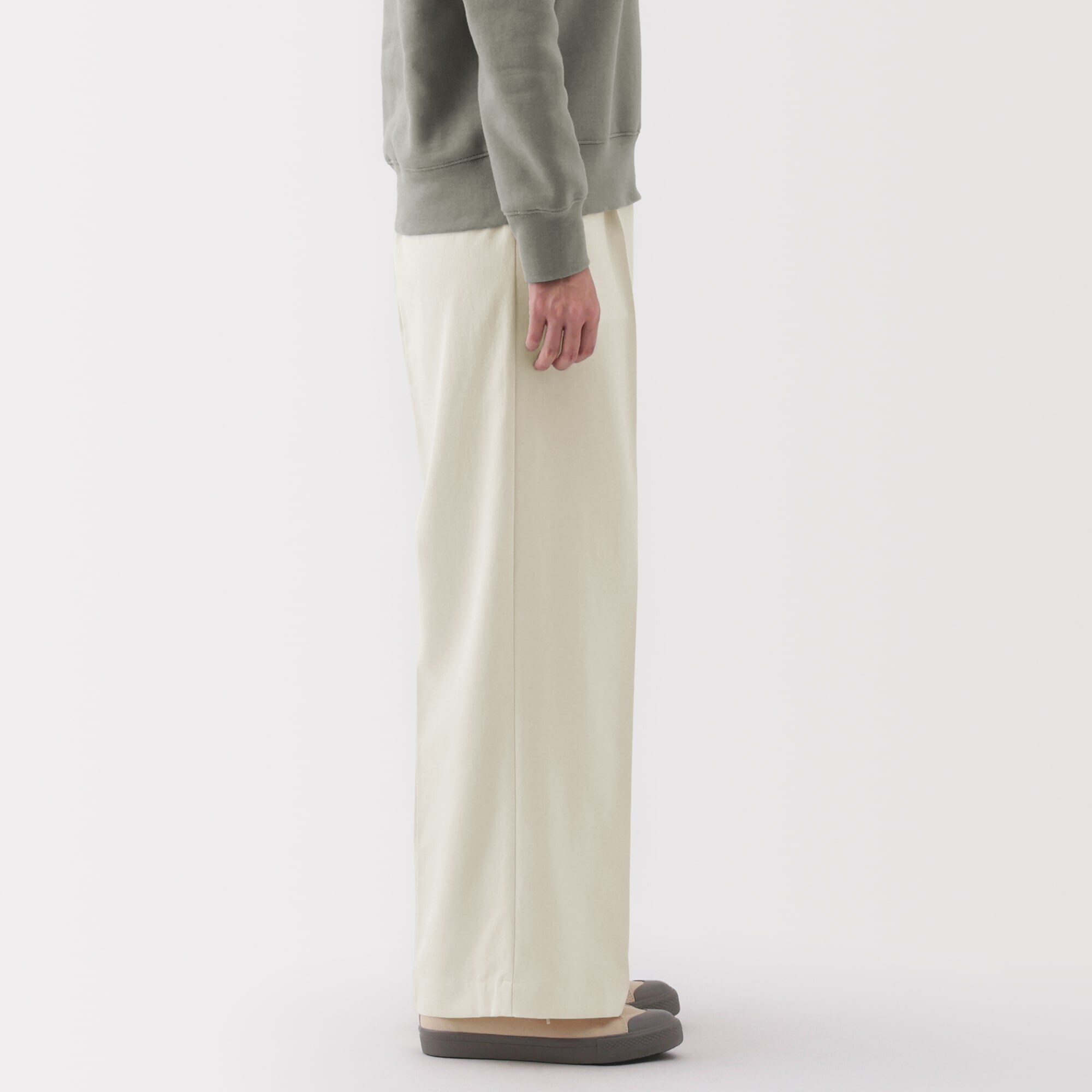 婦人　撥水　タックストレートパンツ