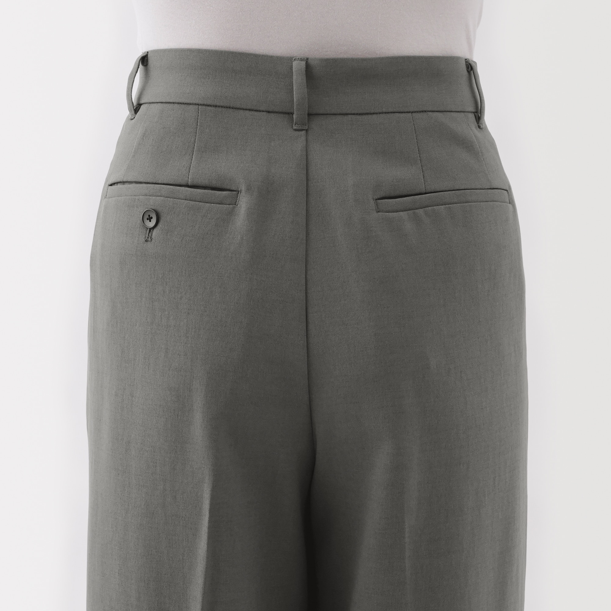 婦人　撥水　タックストレートパンツ