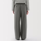 婦人　撥水　タックストレートパンツ