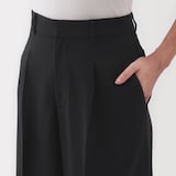 婦人　撥水　タックストレートパンツ