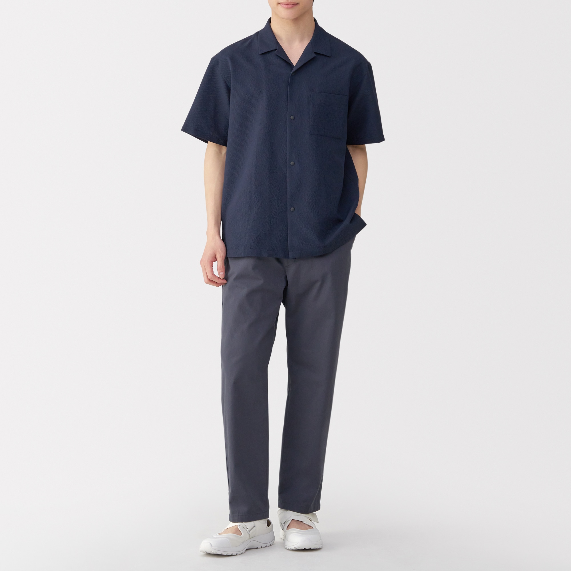 スニーカーサンダル