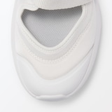 スニーカーサンダル