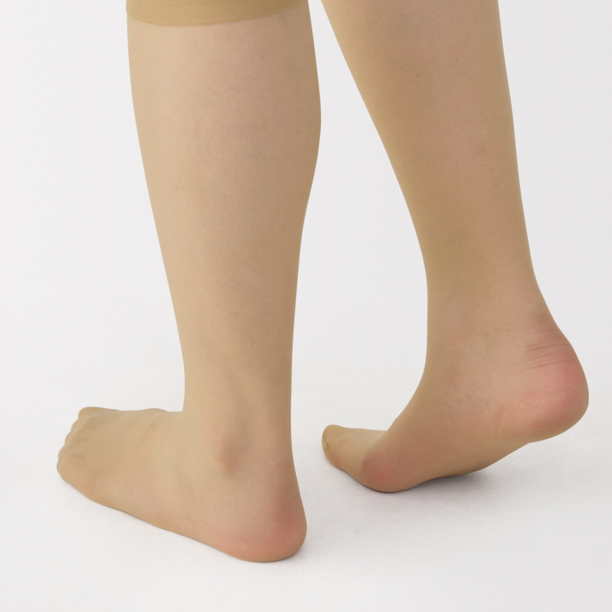 婦人　サポートタイプ・２０デニール　ひざ下丈ストッキング（３足組）